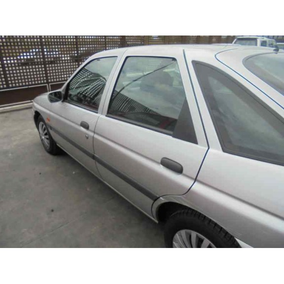 ford escort berl./turnier del año 1998