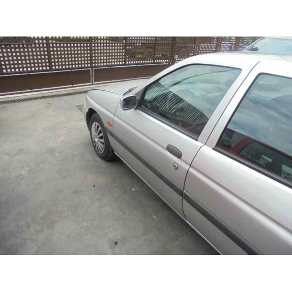 ford escort berl./turnier del año 1998