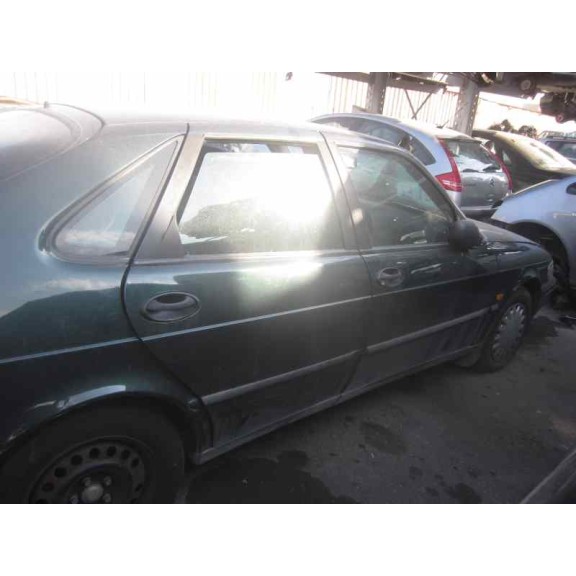 saab 900 berlina del año 1994