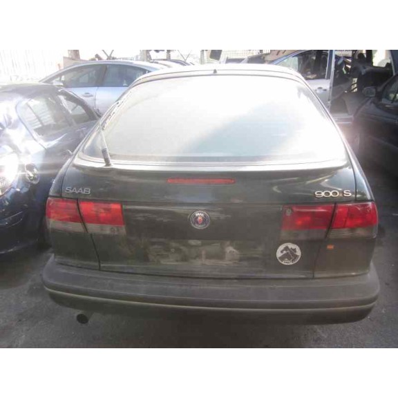 saab 900 berlina del año 1994