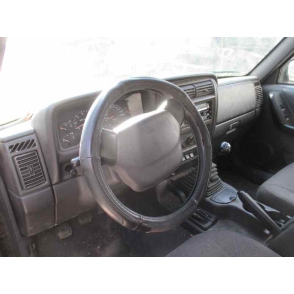 chrysler jeep cherokee (xj) del año 2000