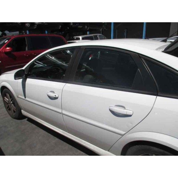 opel vectra c berlina del año 2005