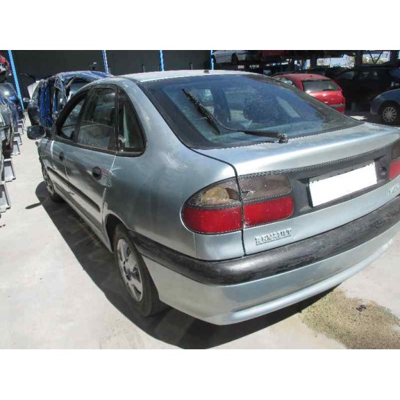 renault laguna (b56) del año 2000