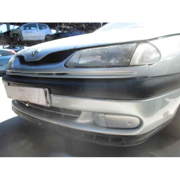 renault laguna (b56) del año 2000