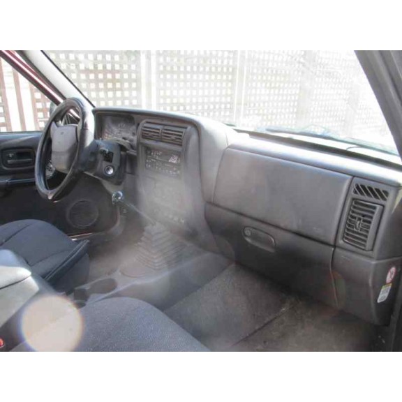 chrysler jeep cherokee (xj) del año 2000