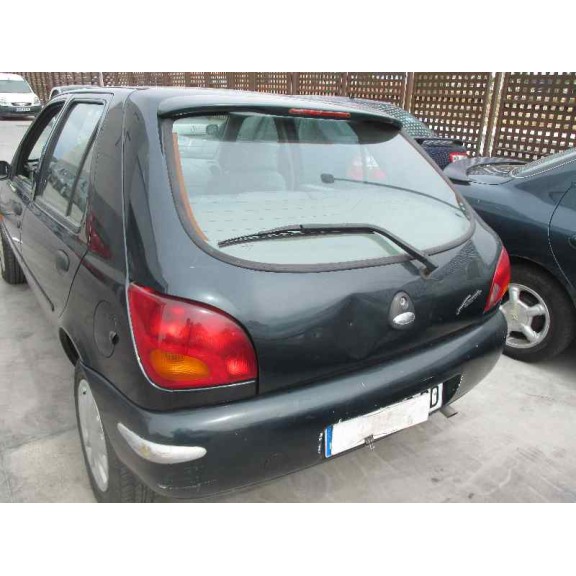 ford fiesta berlina del año 1997