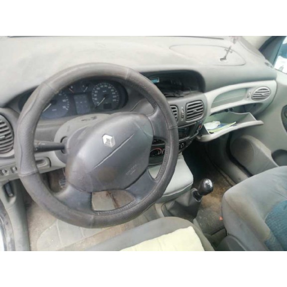 renault scenic (ja..) del año 2002