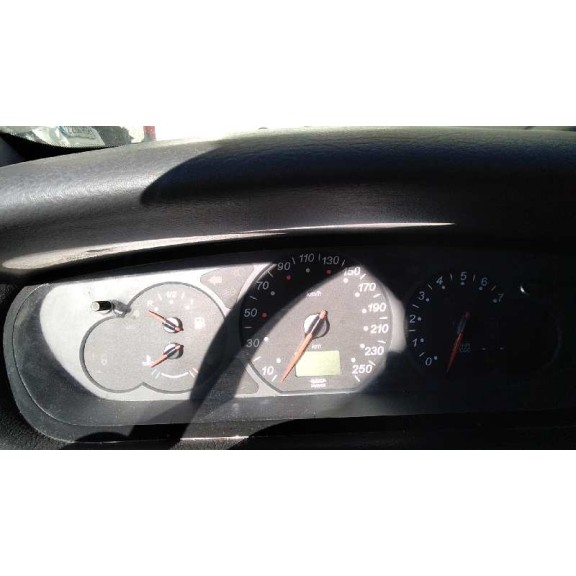 citroën c5 berlina del año 2003