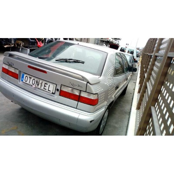 citroën xantia berlina del año 1998