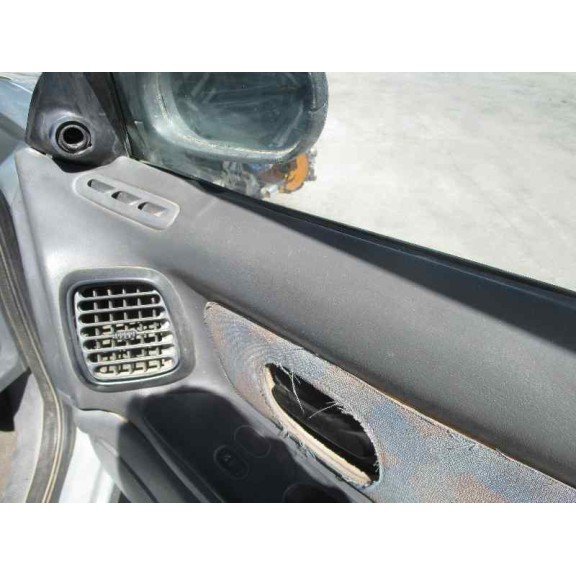 renault laguna (b56) del año 2000