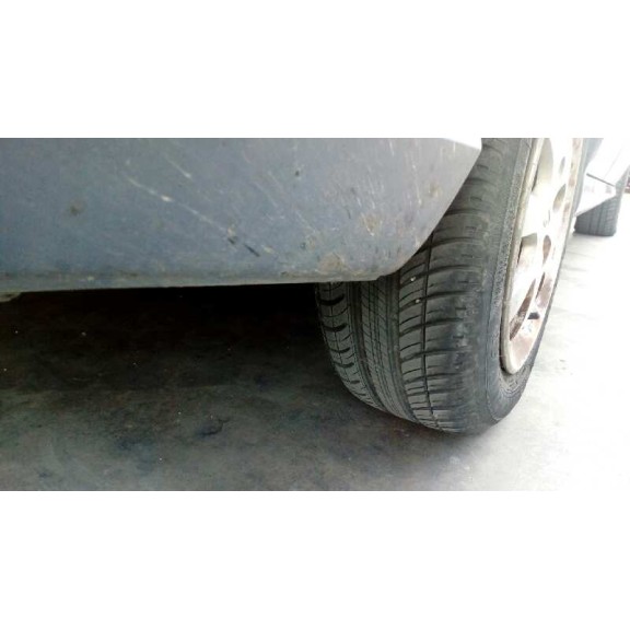 kia rio del año 2003