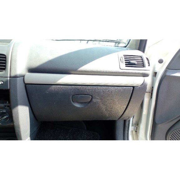 renault clio ii fase ii (b/cb0) del año 2003