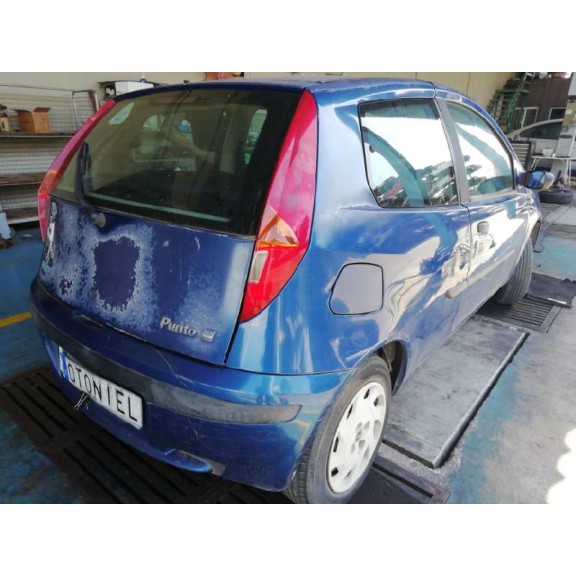 fiat punto berlina (188) del año 2000