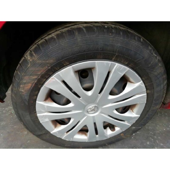 toyota auris del año 2007