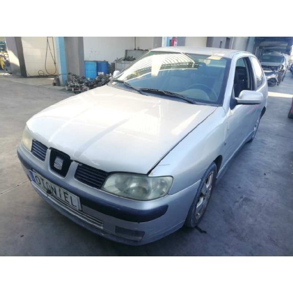 seat cordoba berlina (6k2) del año 2002