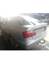 nissan primera berlina (p11) del año 1998