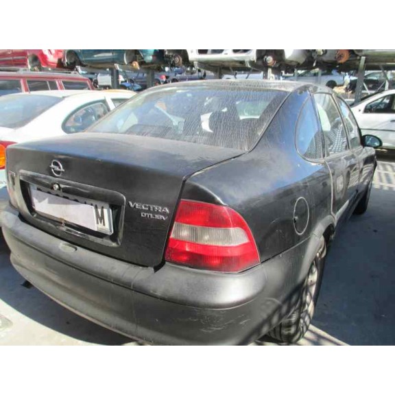 opel vectra b berlina del año 1998