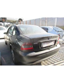 opel vectra b berlina del año 1998 2