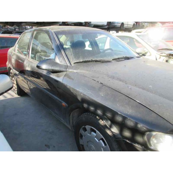 opel vectra b berlina del año 1998