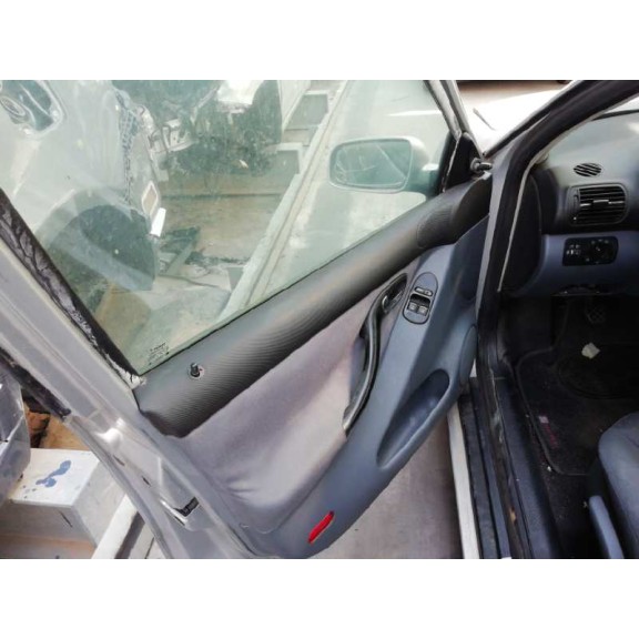 seat toledo (1m2) del año 2000