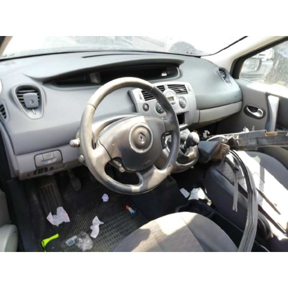 renault scenic ii del año 2007