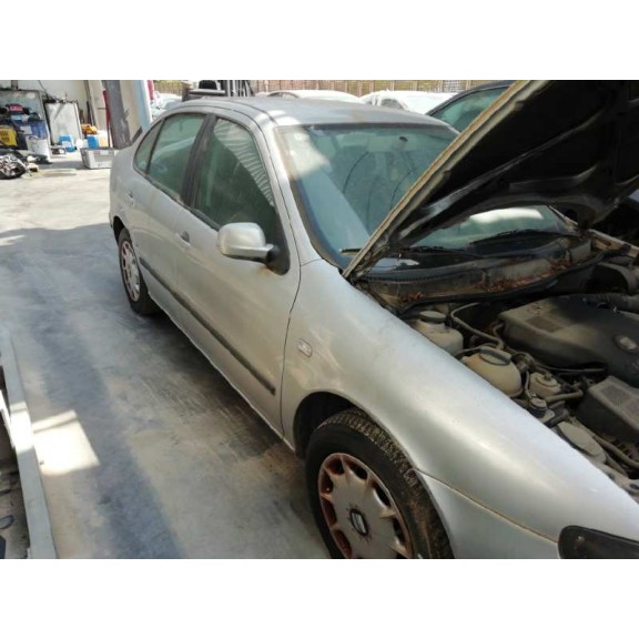 seat toledo (1m2) del año 2000