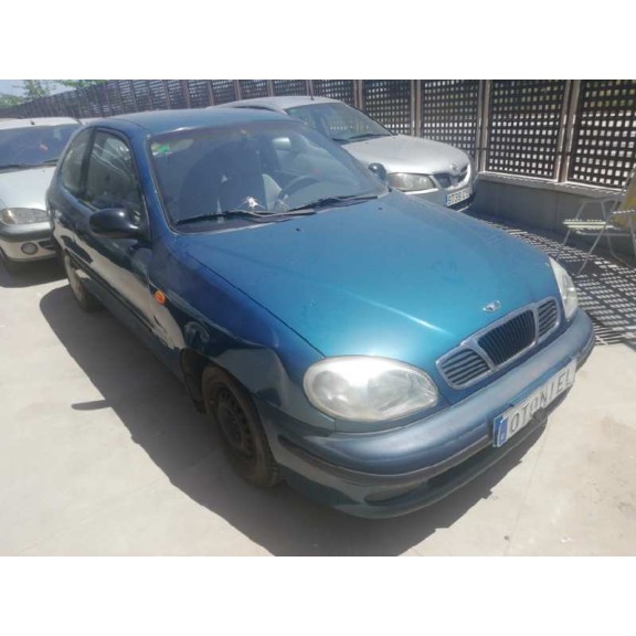 daewoo lanos del año 1999