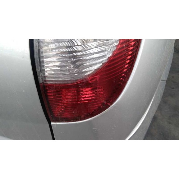 nissan almera tino (v10m) del año 2005