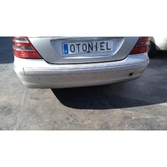 mercedes-benz clase e (w211) berlina del año 2003