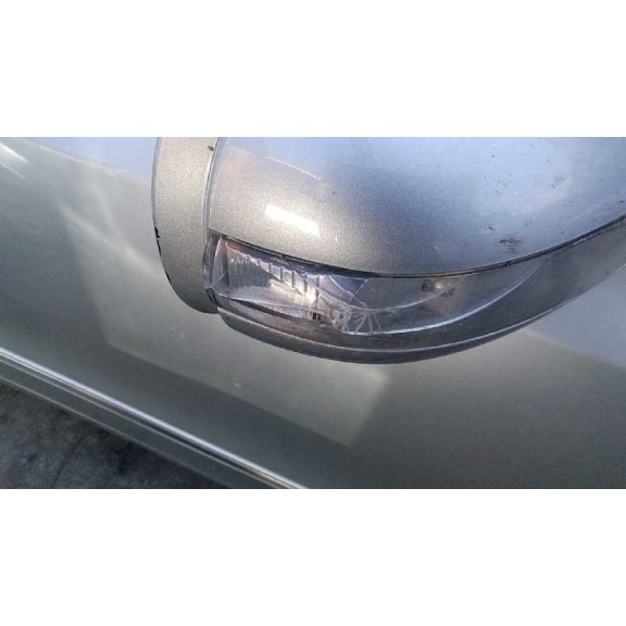 mercedes-benz clase e (w211) berlina del año 2003