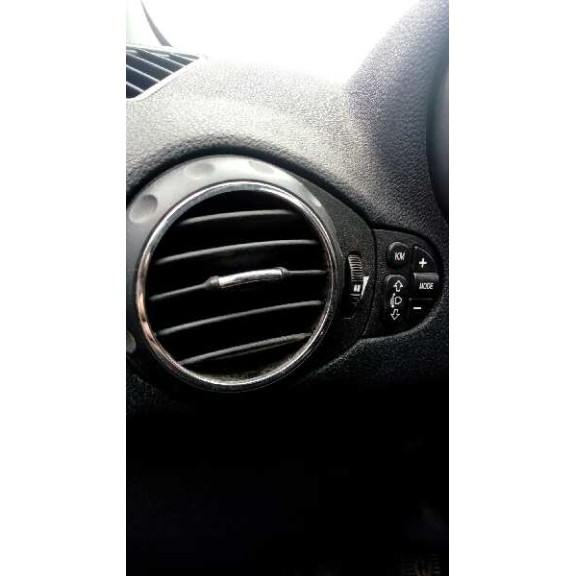 alfa romeo 147 (190) del año 2001