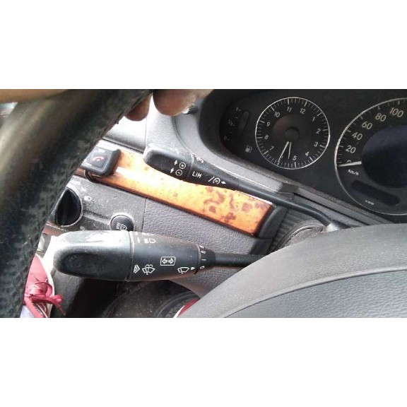 mercedes-benz clase e (w211) berlina del año 2003