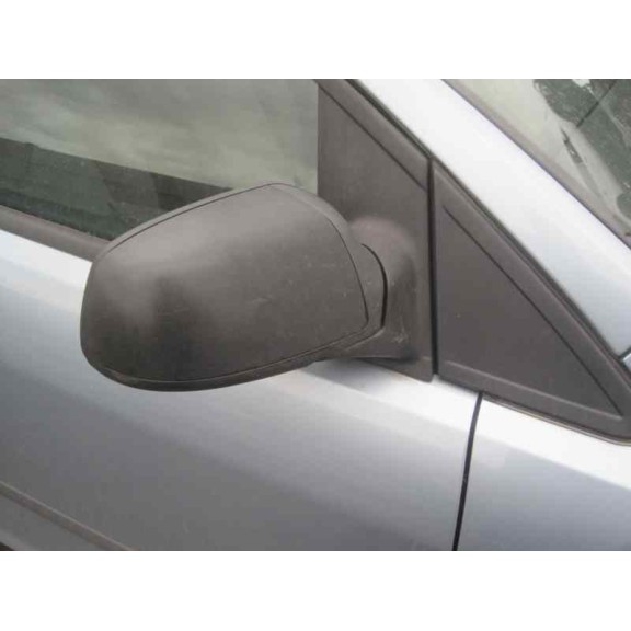 ford focus berlina (cap) del año 2005