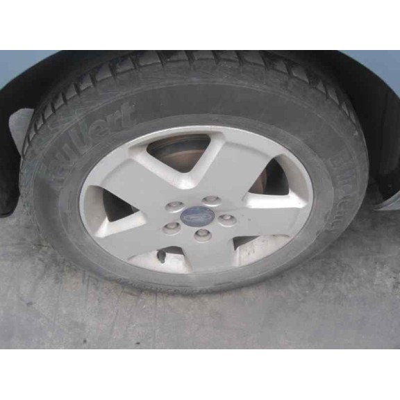 ford focus berlina (cap) del año 2005