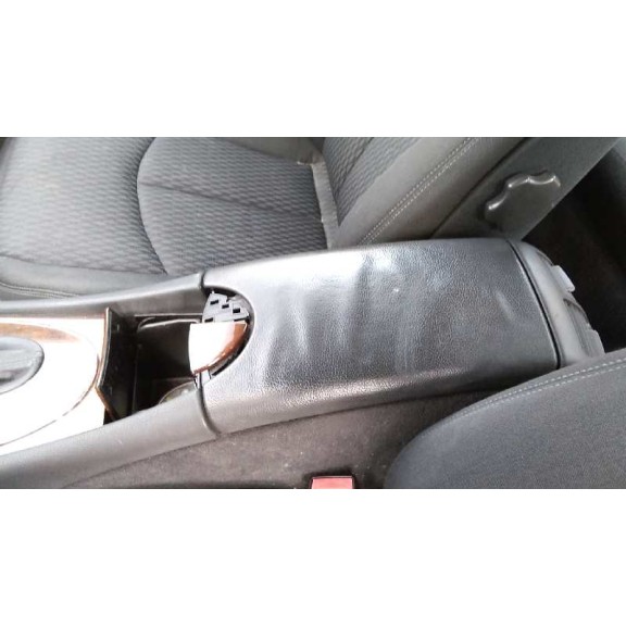 mercedes-benz clase e (w211) berlina del año 2003