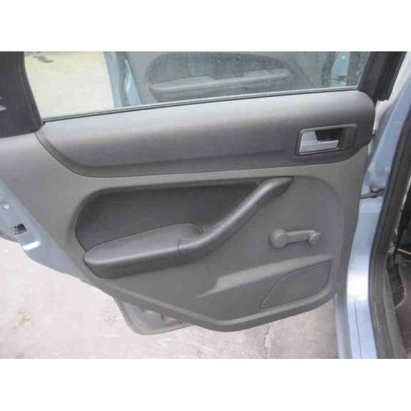 ford focus berlina (cap) del año 2005