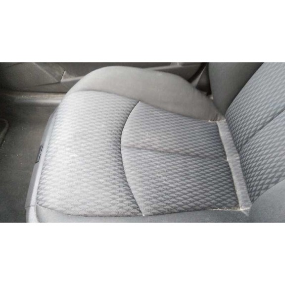 mercedes-benz clase e (w211) berlina del año 2003