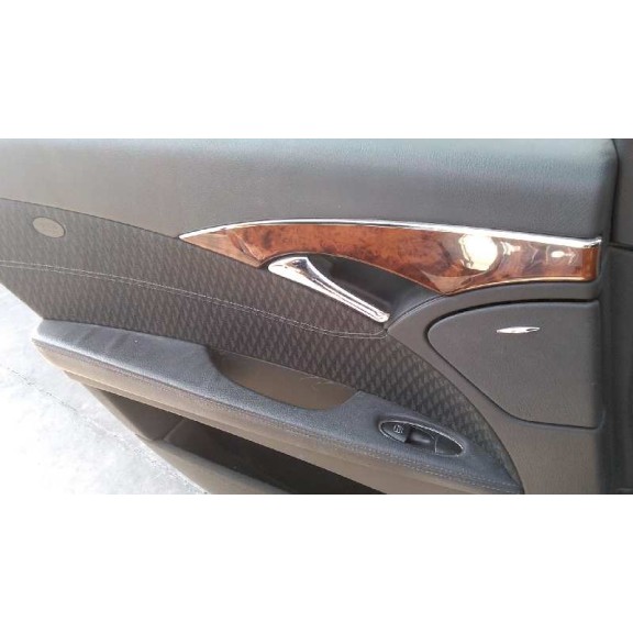 mercedes-benz clase e (w211) berlina del año 2003