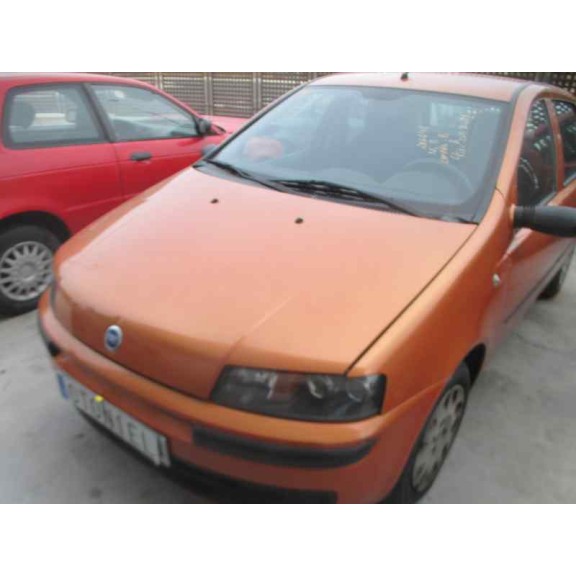 fiat punto berlina (188) del año 2000