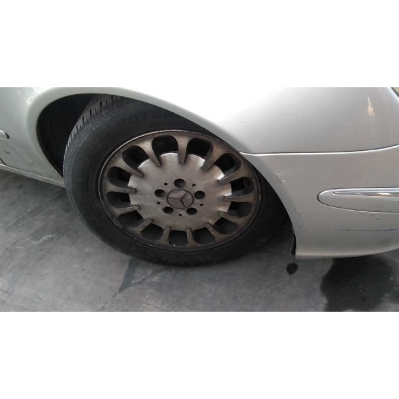 mercedes-benz clase e (w211) berlina del año 2003