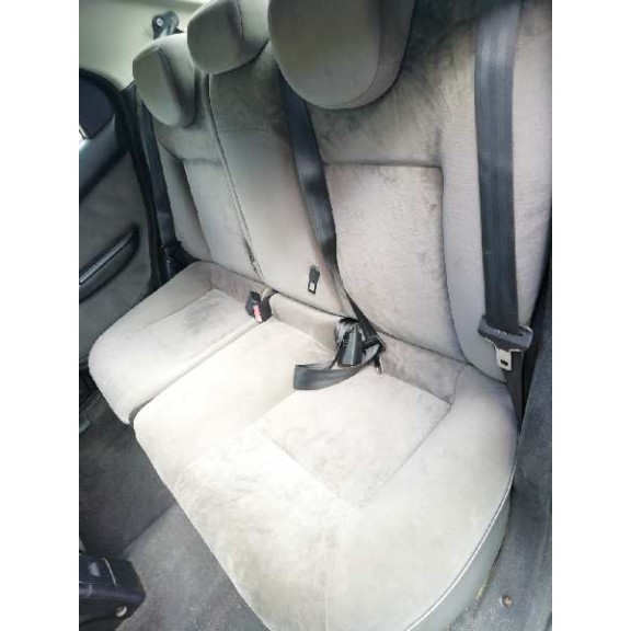 citroën xsara berlina del año 2003