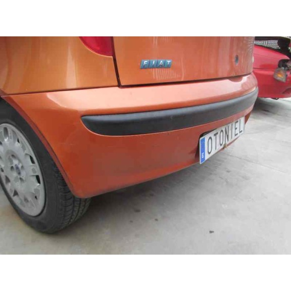 fiat punto berlina (188) del año 2000