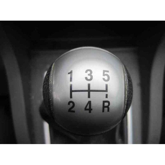 ford focus berlina (cap) del año 2005