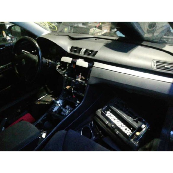 volkswagen passat berlina (3c2) del año 2007