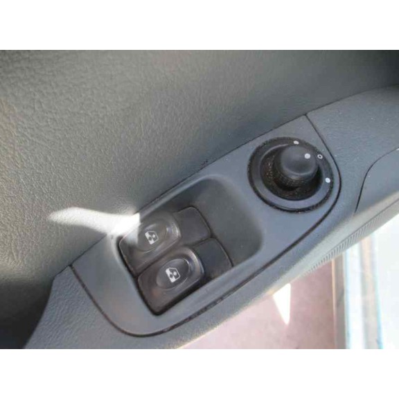 renault megane i classic (la0) del año 1999