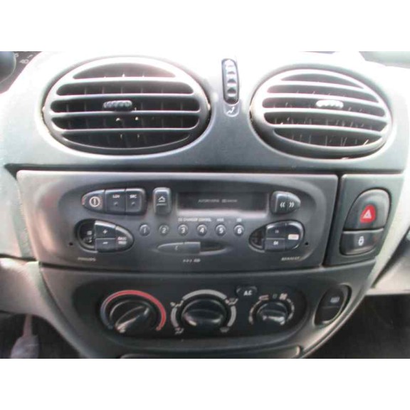 renault megane i classic (la0) del año 1999