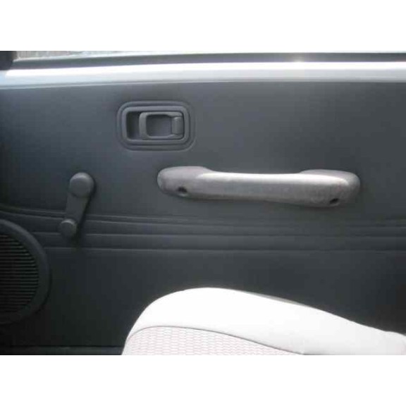 nissan micra (k11) del año 1995