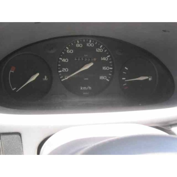 nissan micra (k11) del año 1995