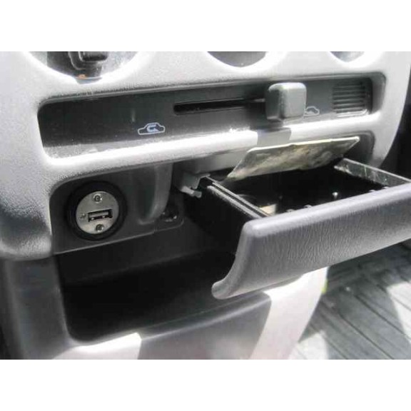 nissan micra (k11) del año 1995