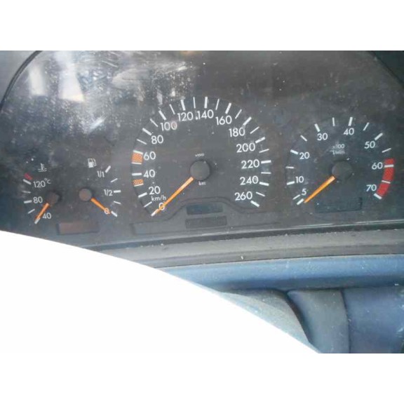 mercedes-benz clase clk (w208) coupe del año 1998